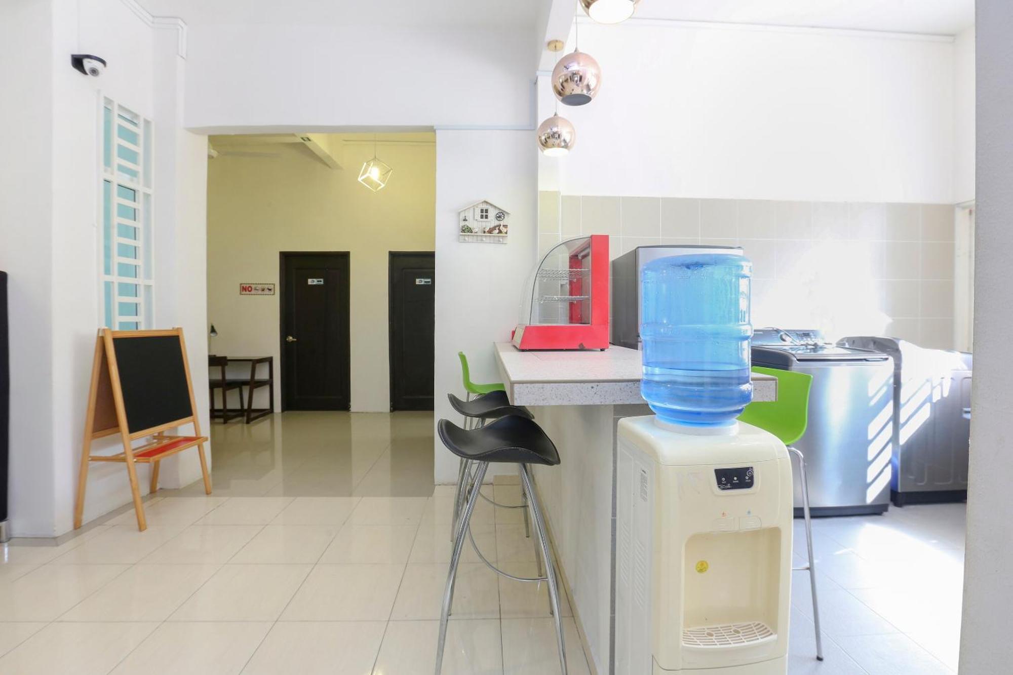 Oyo 90132 Come Inn Premium Κουάλα Τερενγκάνου Εξωτερικό φωτογραφία