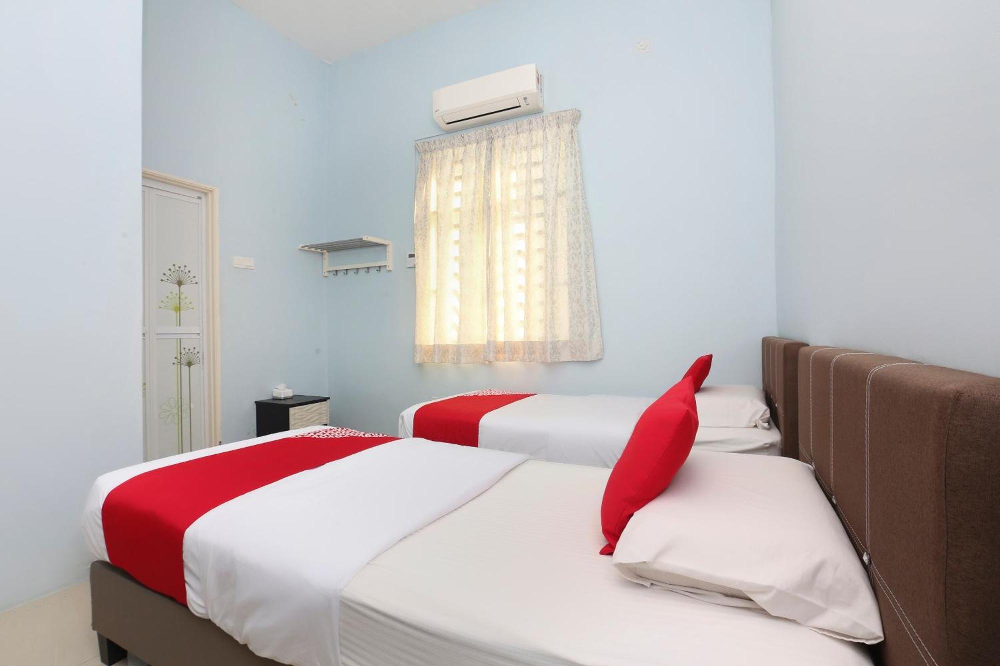 Oyo 90132 Come Inn Premium Κουάλα Τερενγκάνου Εξωτερικό φωτογραφία