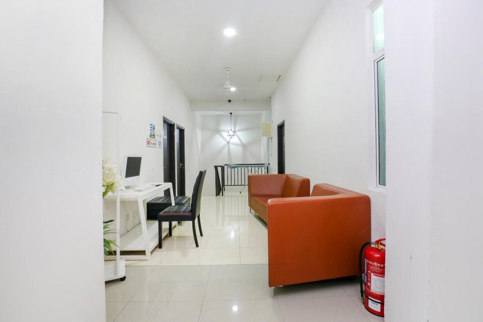 Oyo 90132 Come Inn Premium Κουάλα Τερενγκάνου Εξωτερικό φωτογραφία