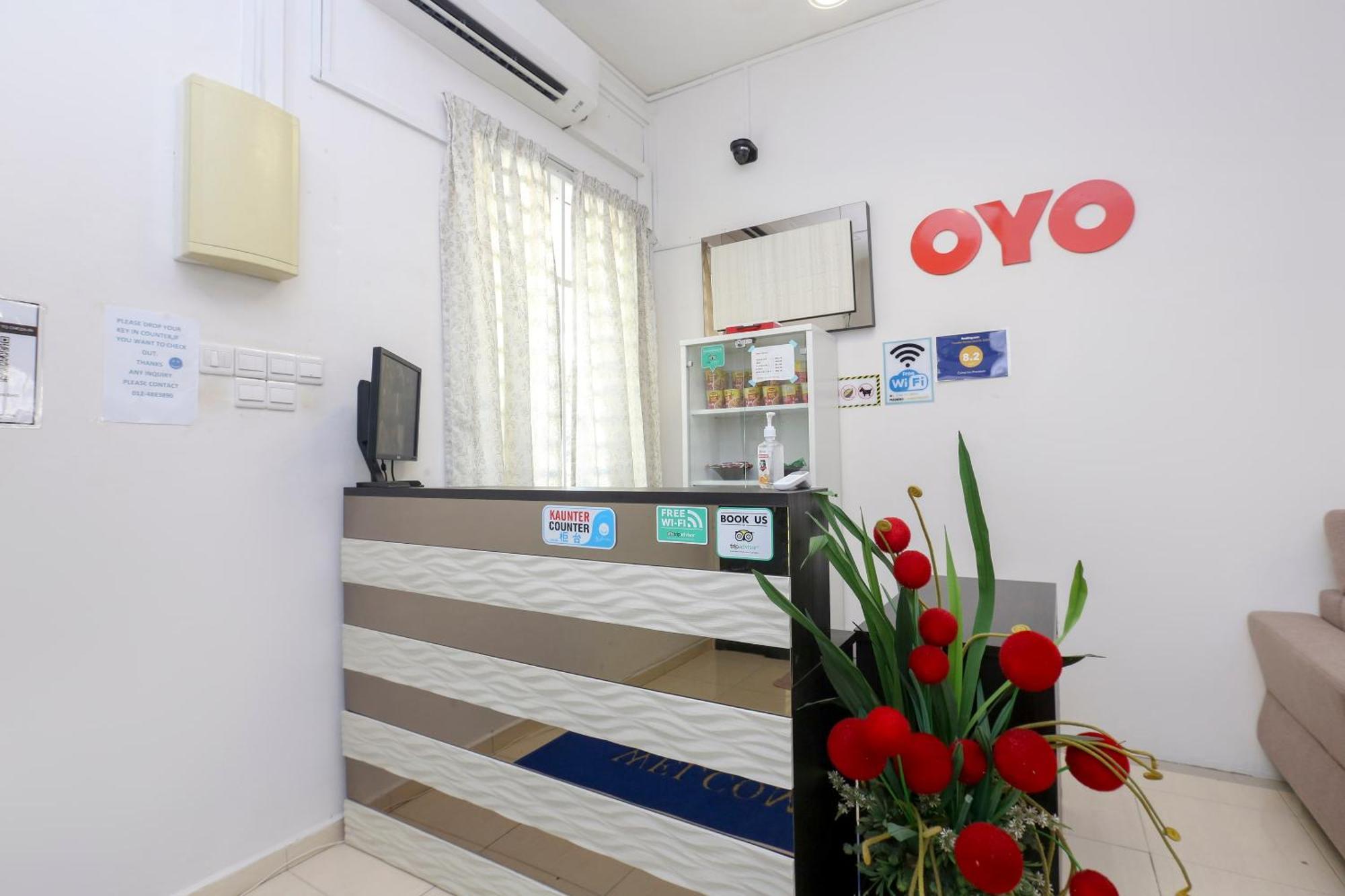 Oyo 90132 Come Inn Premium Κουάλα Τερενγκάνου Εξωτερικό φωτογραφία